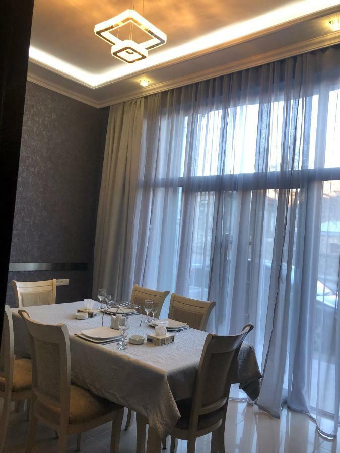 Lara Hotel Goris Eksteriør billede