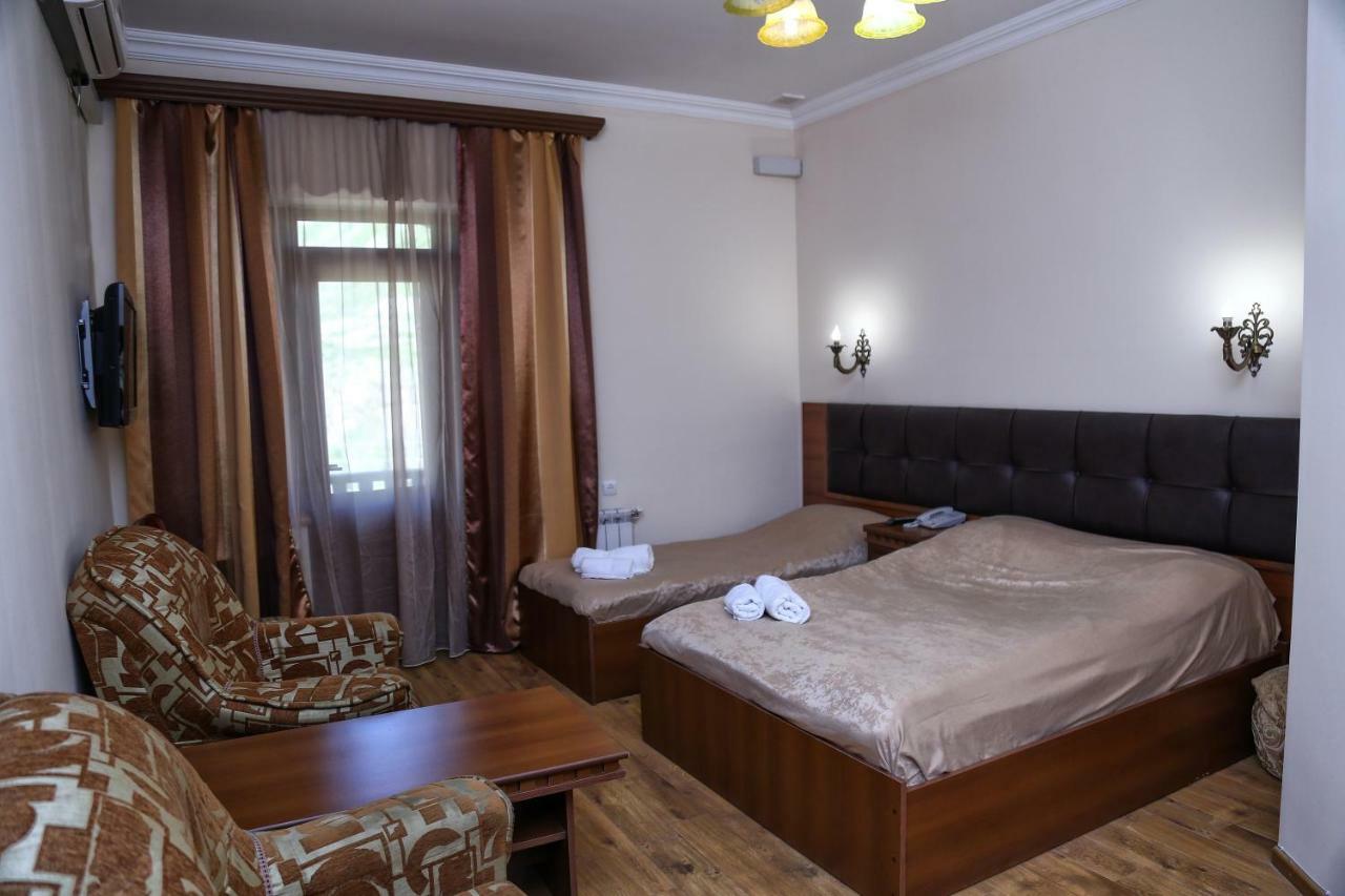 Lara Hotel Goris Eksteriør billede
