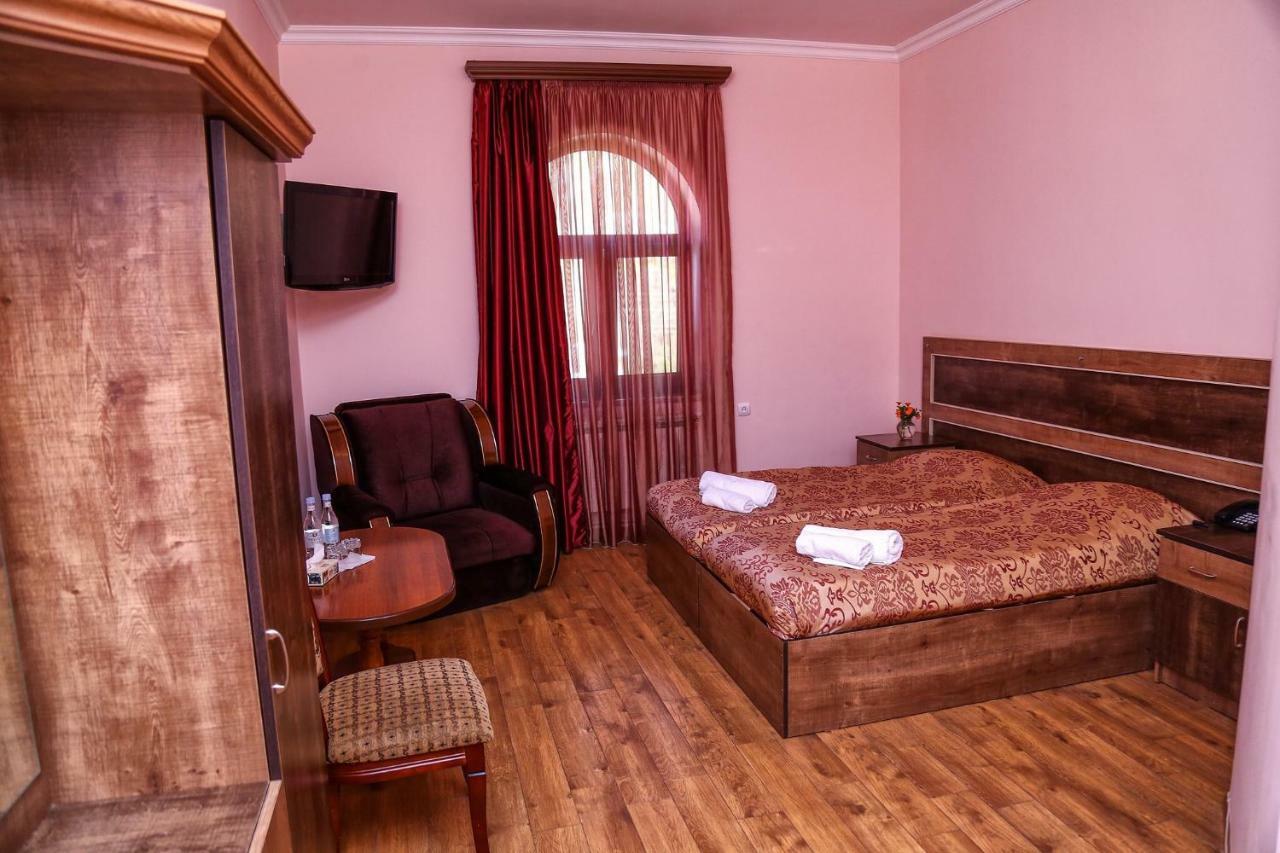Lara Hotel Goris Eksteriør billede